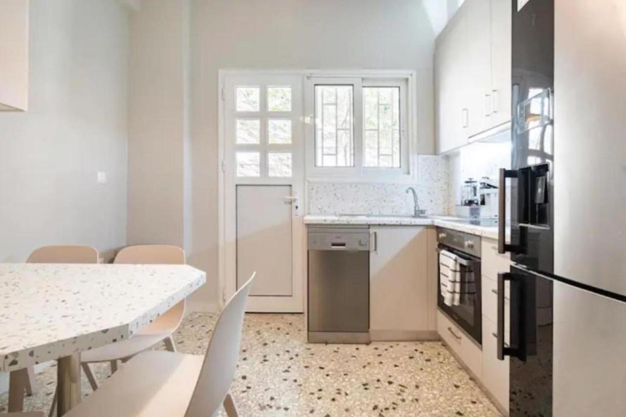 Flisvos Marina Refurbished Apartment Atény Exteriér fotografie