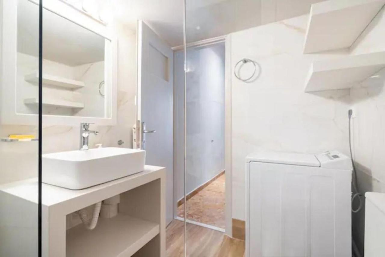 Flisvos Marina Refurbished Apartment Atény Exteriér fotografie